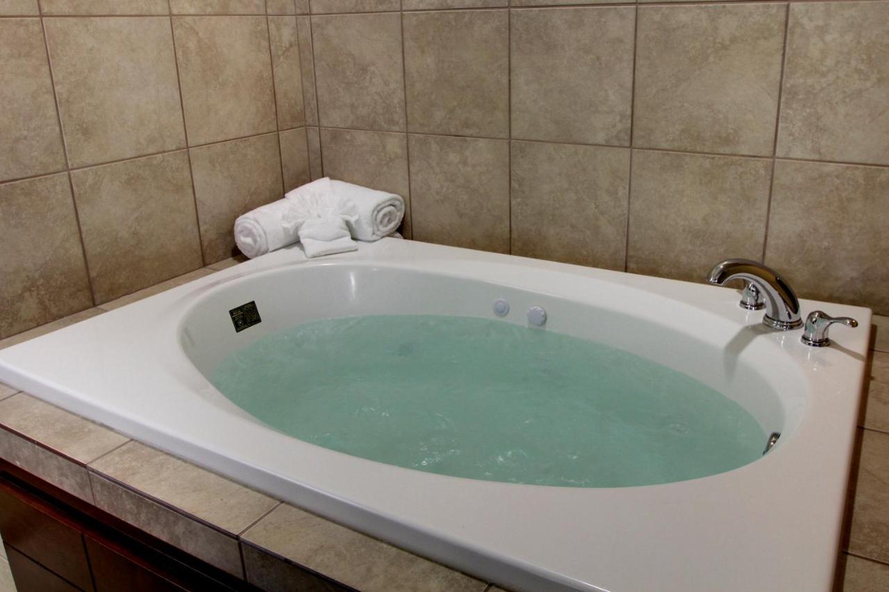 Cobblestone Inn&Suites - Carrington Esterno foto