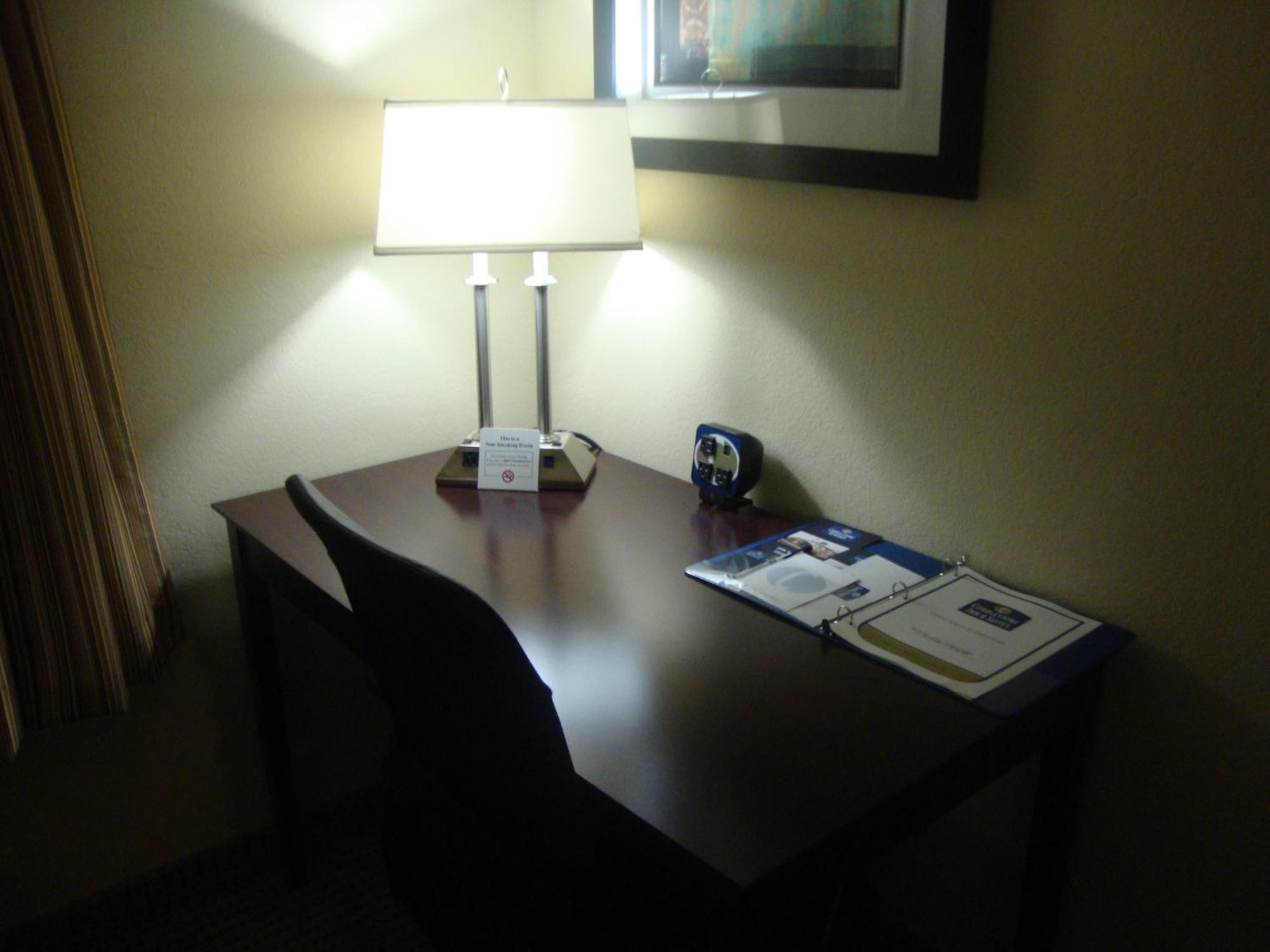 Cobblestone Inn&Suites - Carrington Camera foto