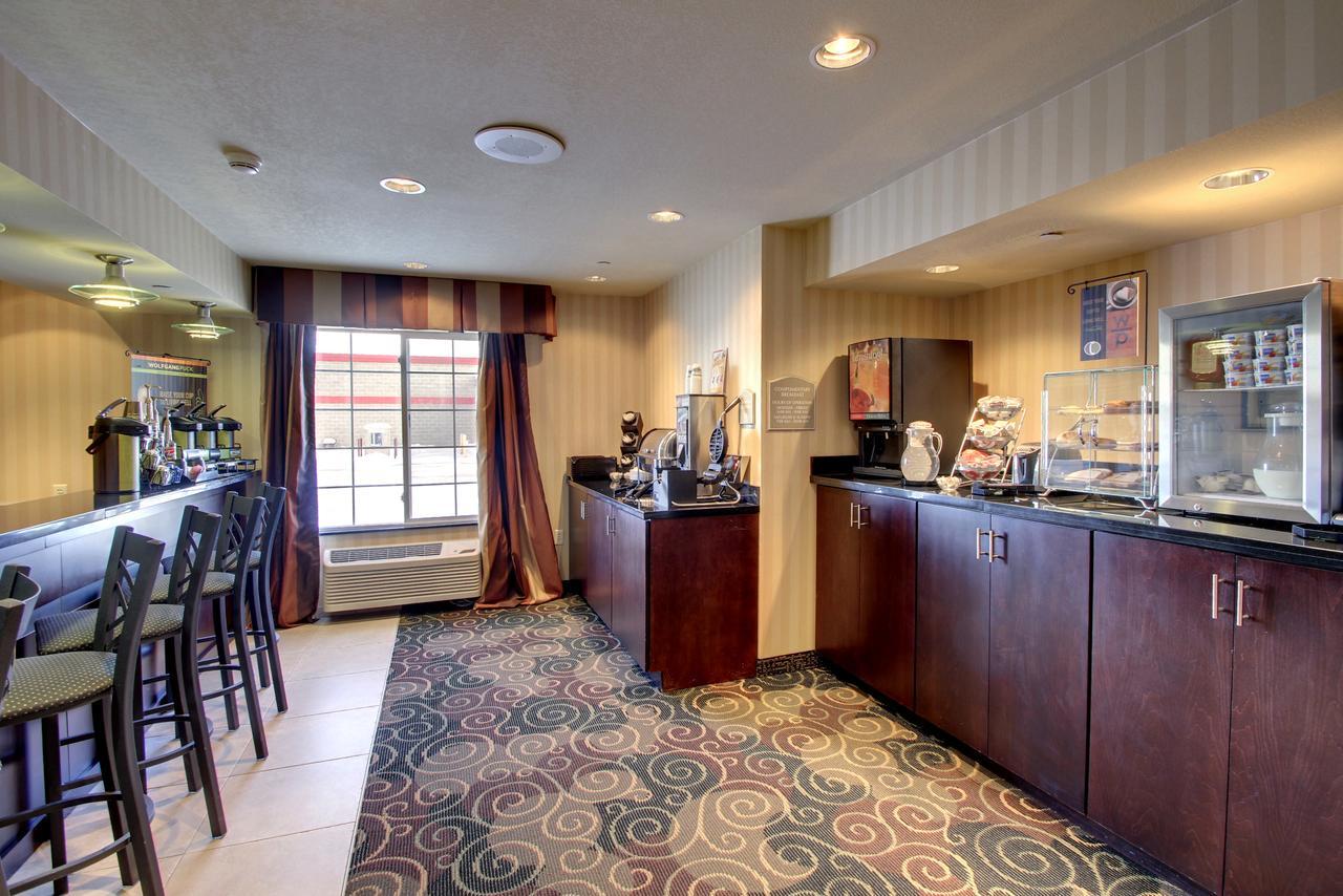 Cobblestone Inn&Suites - Carrington Esterno foto
