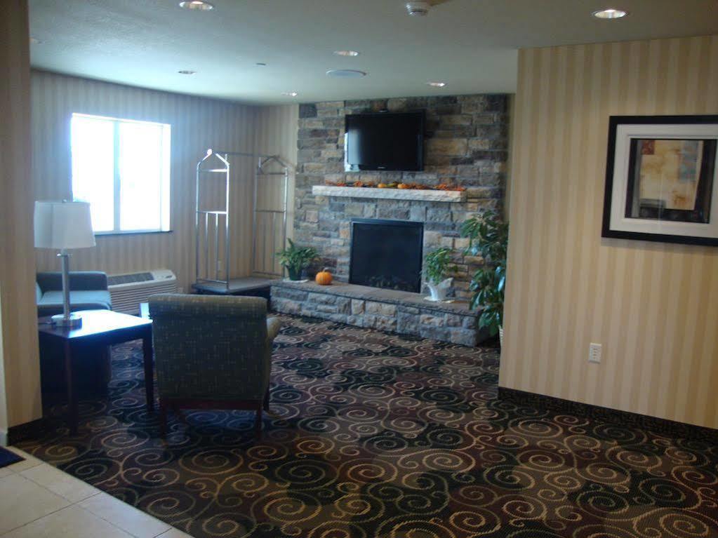 Cobblestone Inn&Suites - Carrington Esterno foto