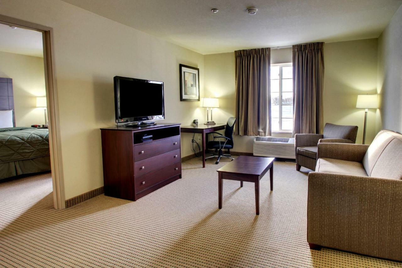 Cobblestone Inn&Suites - Carrington Esterno foto