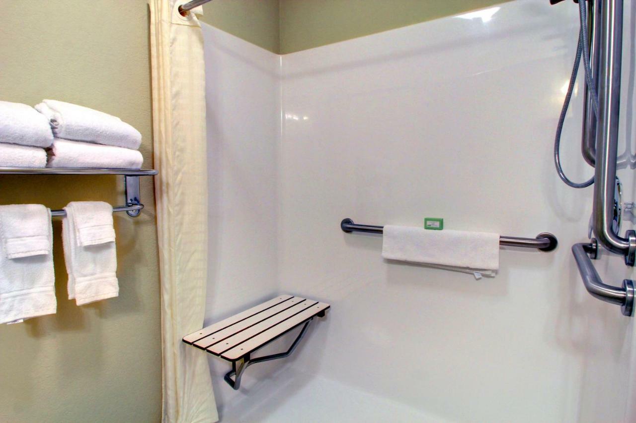 Cobblestone Inn&Suites - Carrington Esterno foto